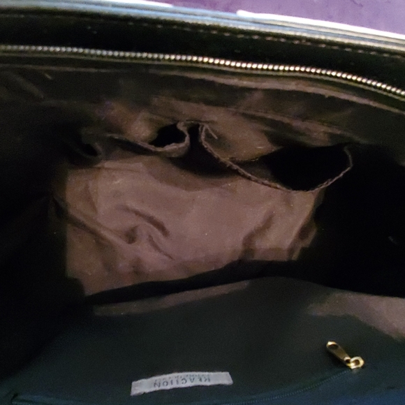 🖤🤍🤎Kenneth Cole Reaction handbag - Picture 6 of 8